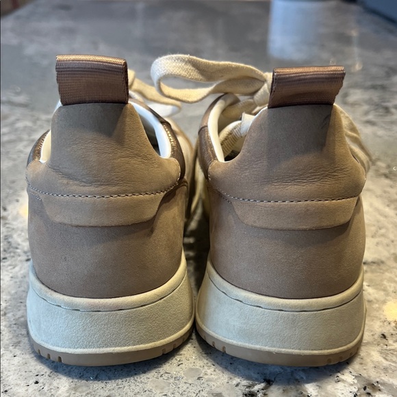 Steve Madden Everlie Soft White and Tan Leather Sneakers Size 8 - Picture 6 of 11